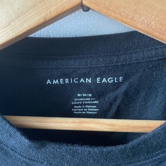 Men’s American Eagle Black Comfy Long Sleeve Tee with Pocket - Size Medium M/M - Picture 6 of 6